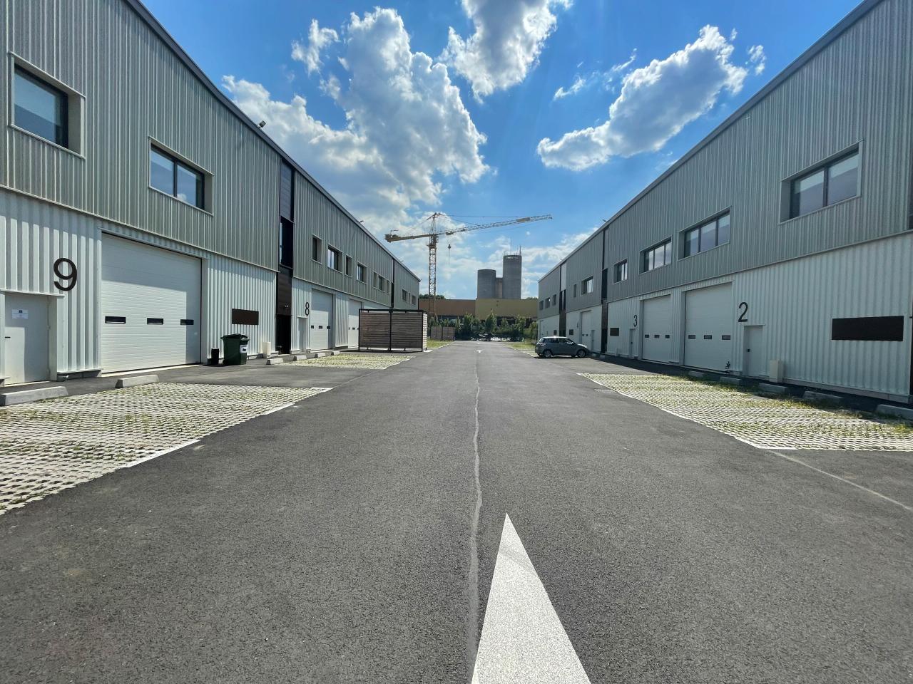 Local d'activité Osny 2999m² Location local d'activité Osny Val-d'Oise OLACT2308770 1